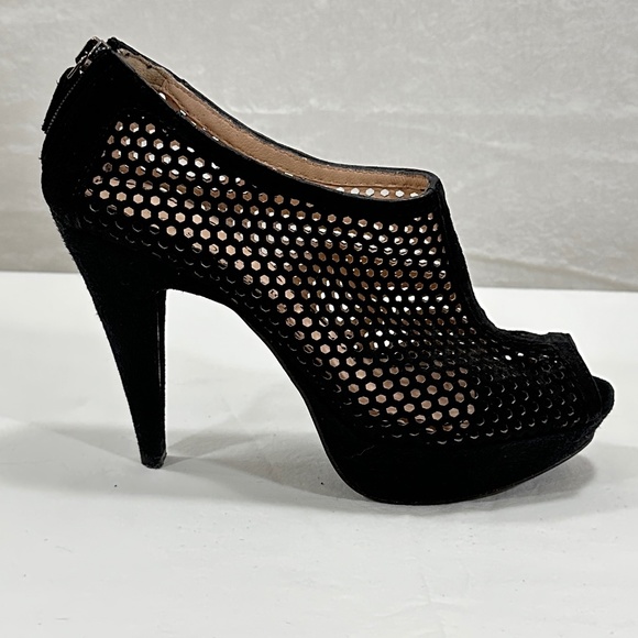 Gastone Lucioli Peep-Toe Perforated Platform Booties - Size 37.5 - Picture 7 of 13